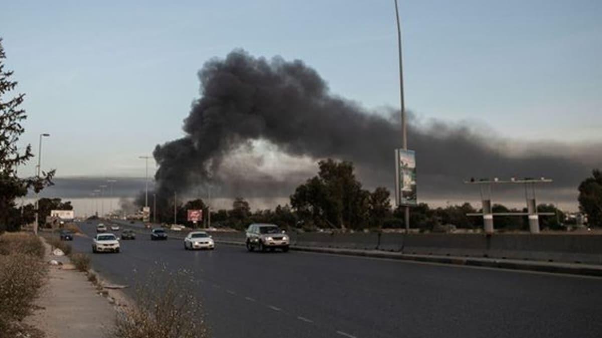 Libya ordusu hava unsurlar, Vatiyye Askeri Hava ss'ne 3 saldr dzenledi