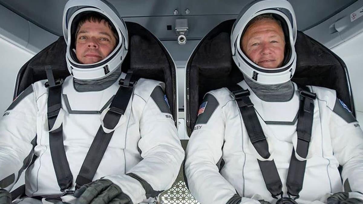 Astronotlar SpaceX'in insanl test uuu iin karantinaya girdi