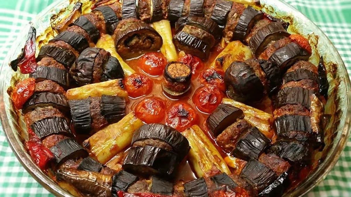 Bugn ne piirsem"  Ramazann 23.Gn iftar mens: Frnda patlcan kebab tarifi!