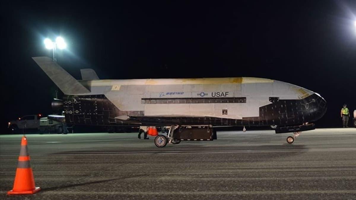 ABD'nin uzay ua X-37B'ye yeni grev
