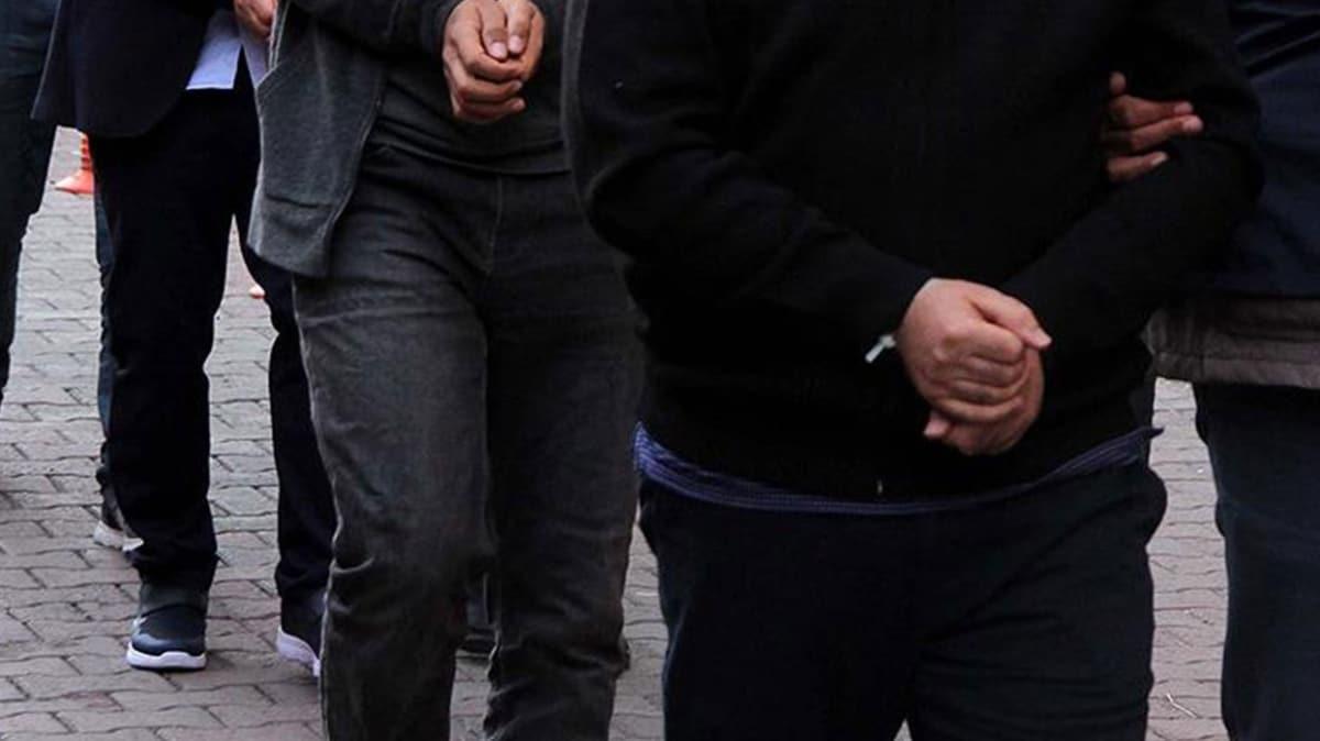 Antalya'da haklarnda kesinlemi hapis cezalar bulunan 4 kii yakaland