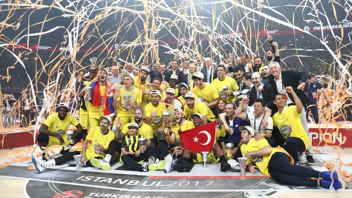 Fenerbahe'den Galatasaray'a gnderme: 'En byk baar Euroleague'