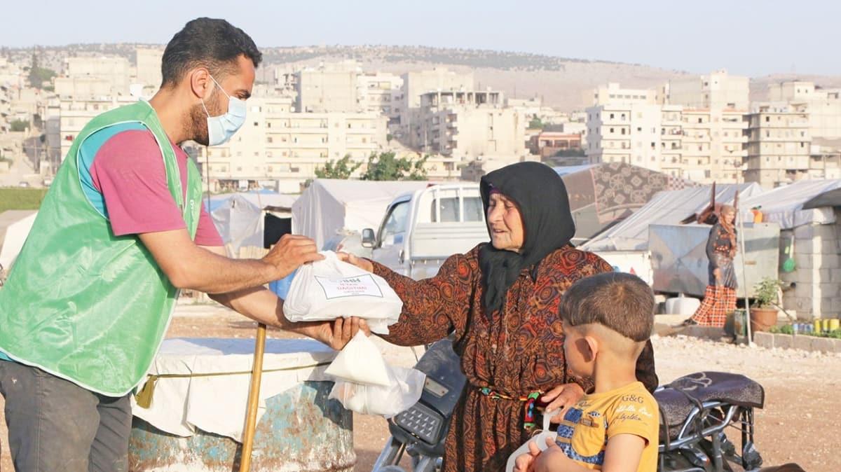 Afrin'de 20 bin kiilik iftar