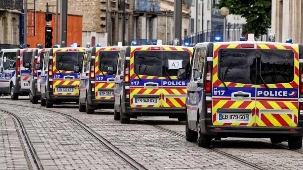 Burası Fransa... Polisi görüntüleyene ceza geliyor!