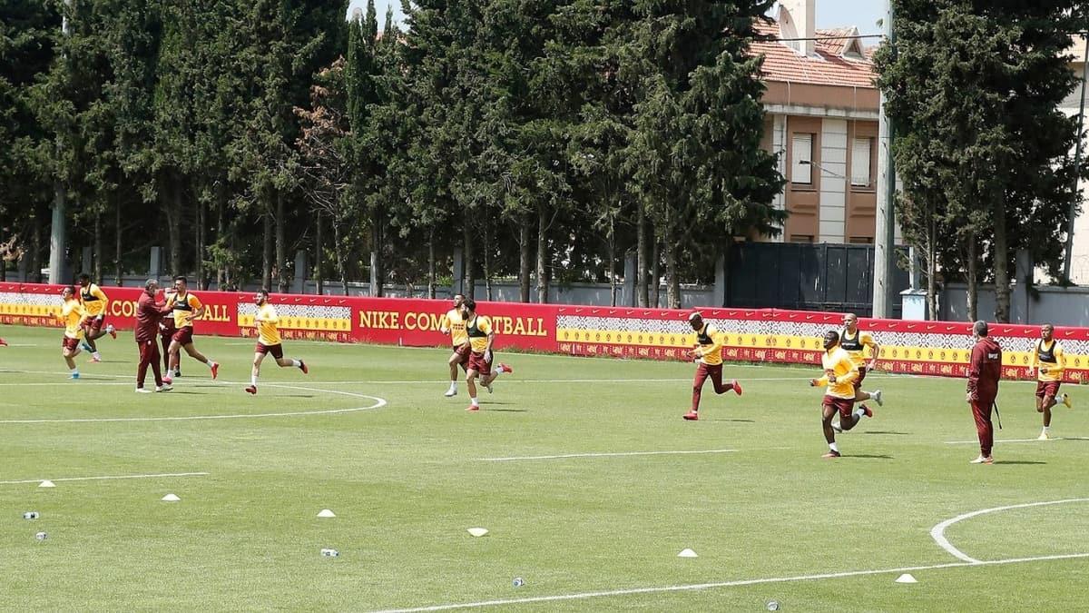 Galatasaray, aykur Rizespor ma hazrlklarna devam etti