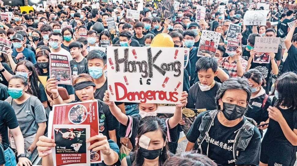 Tehdit gibi uygulamalar! Çin'e Batı'dan Hong Kong baskısı