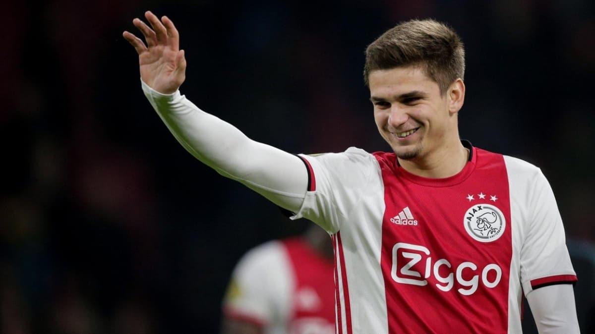 Galatasaray'ın Razvan Marin için Ajax'a kiralama teklifi yapacağı iddia edildi