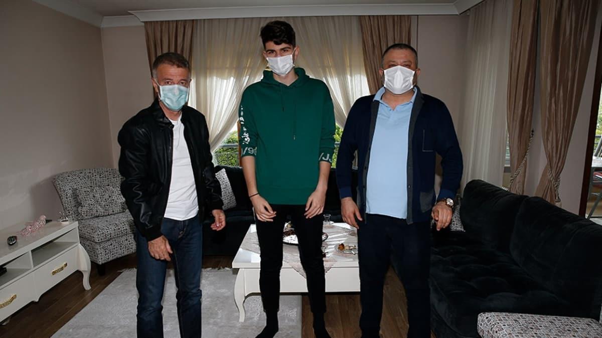 Trabzonspor'da Kaan Moradaolu omzundan operasyon geirdi
