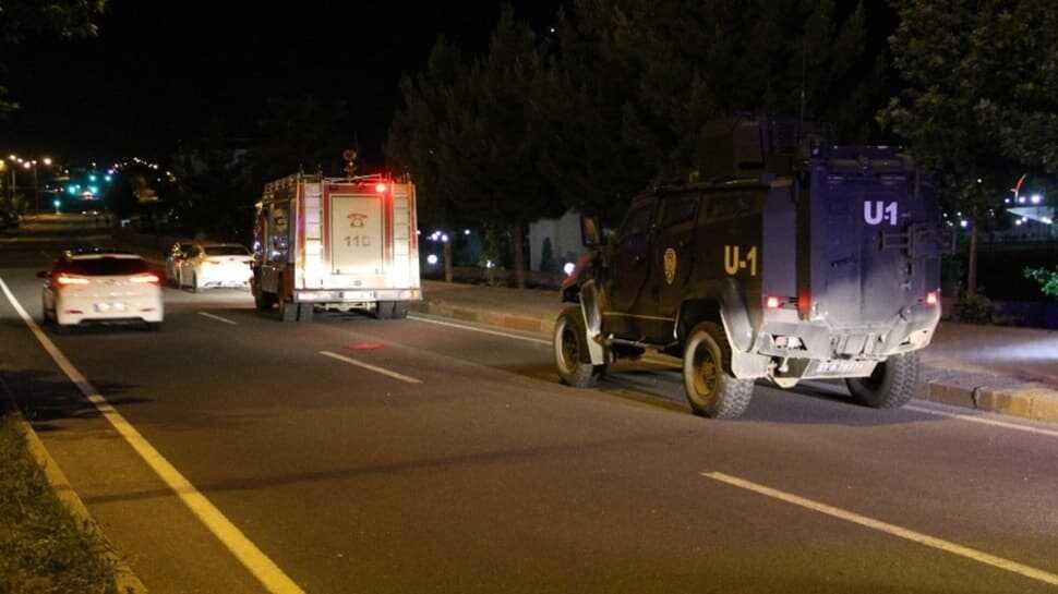Diyarbakır'da iki aile arasında silahlı kavga... Ölü ve yaralılar var!