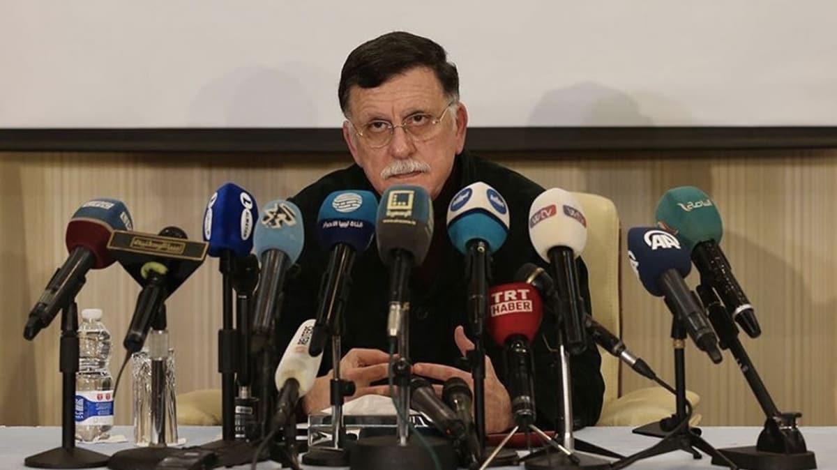 Libya Babakan Serrac, komutanlarla askeri gelimeleri grt