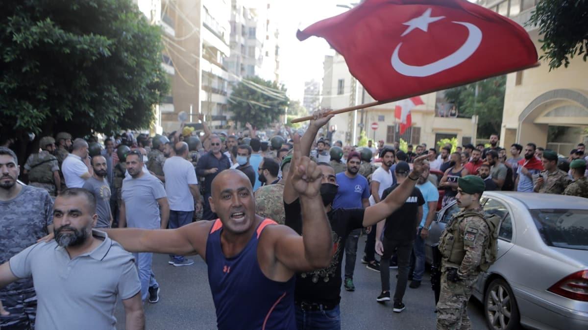Lbnan'da Ermeni asll sunucunun Trkiye'ye hakaret ettii televizyon kanal protesto edildi