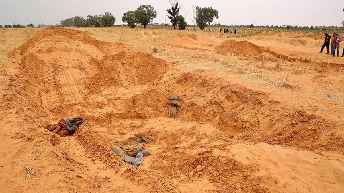 Darbeci Hafter milislerinden kurtarlan kentte yeni toplu mezarlar bulundu!