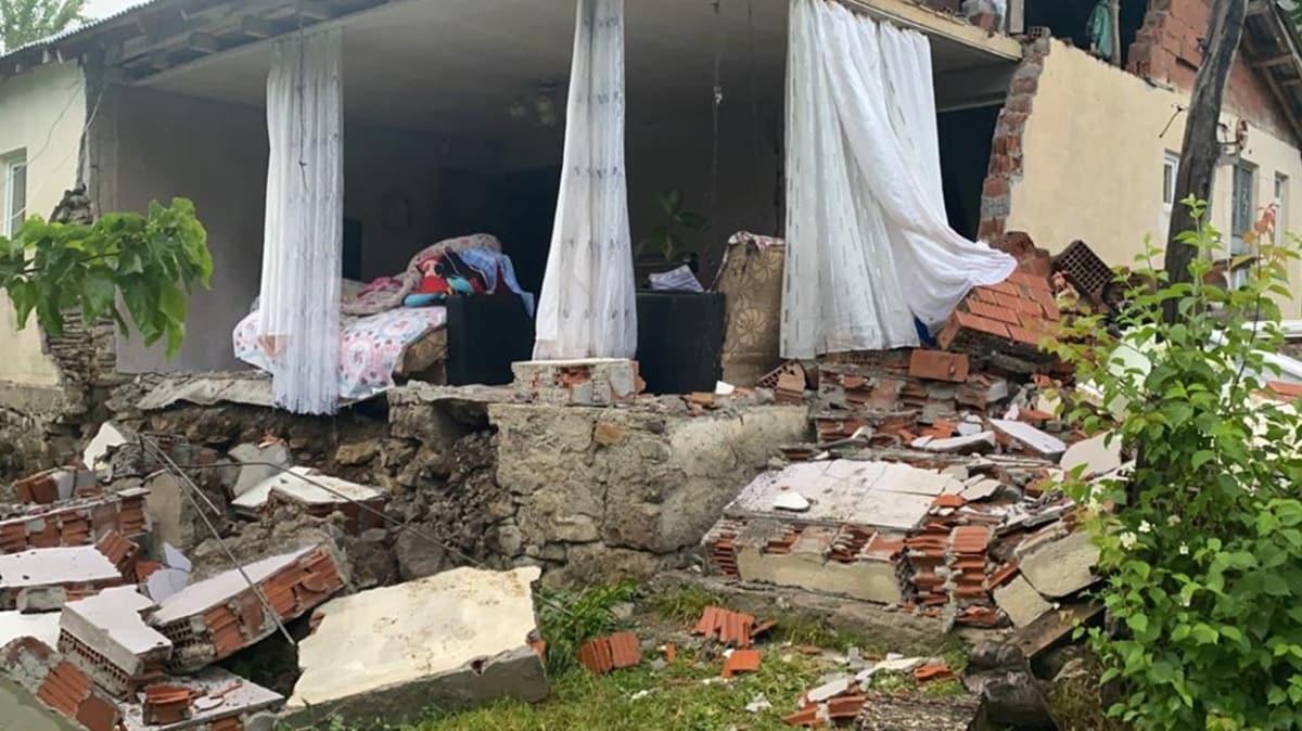 Kzlay Bakan Knk'tan Bingl depremi sonras dikkat eken uyar