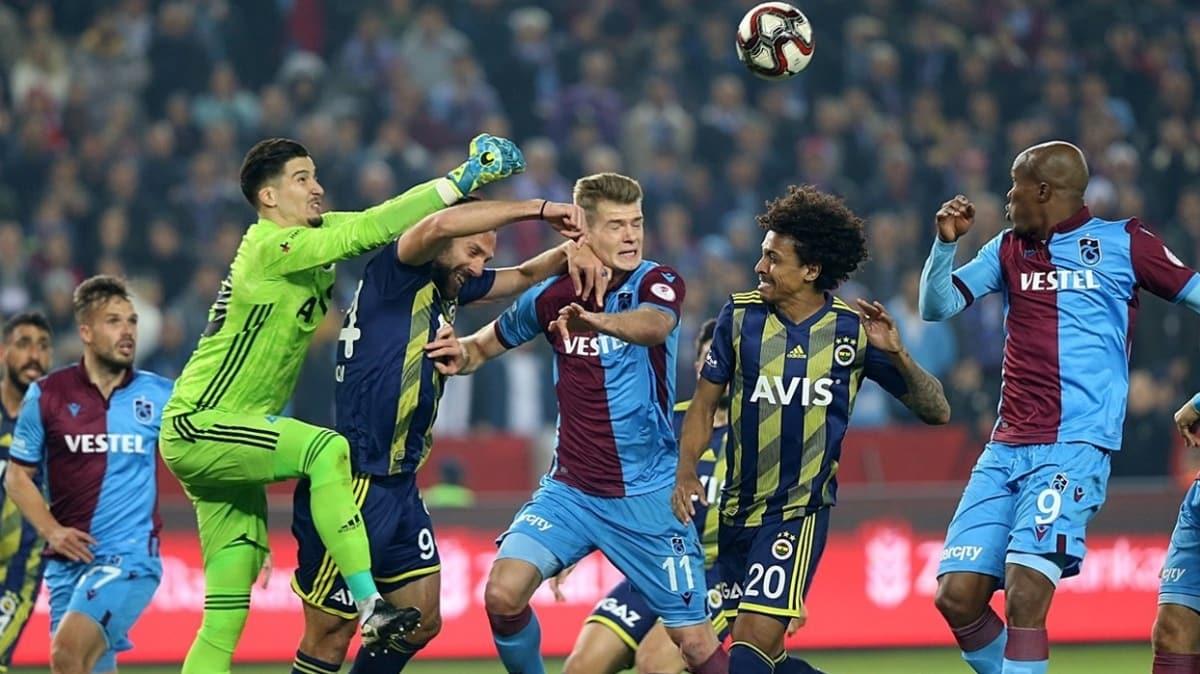 Fenerbahçe Trabzonspor'u 8 maçtır yenemiyor