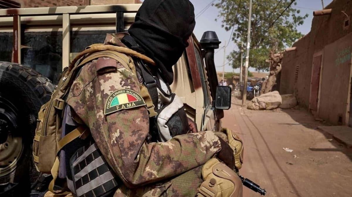 Mali'de askeri konvoya saldr: 40 asker kayp