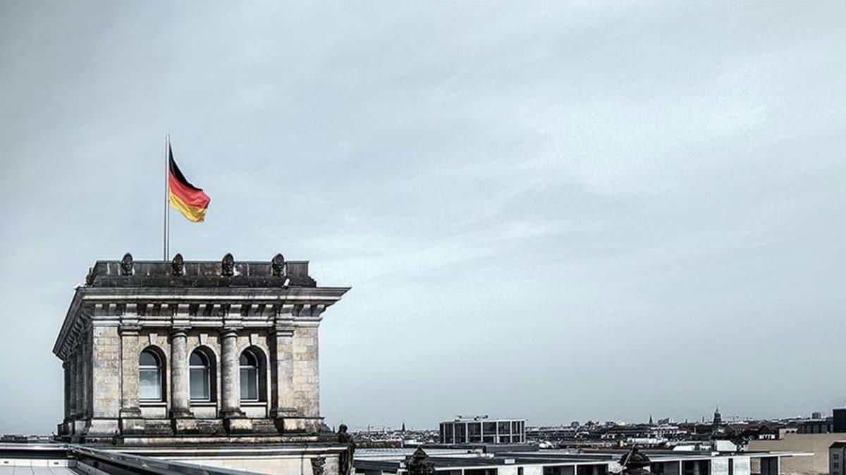 Alman ekonomisi salgn sonras gemiteki skntlar tekrarlyor