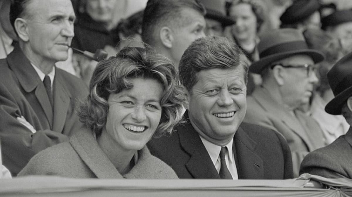 John F. Kennedy'nin kz kardei  Jean Kennedy Smith hayatn kaybetti