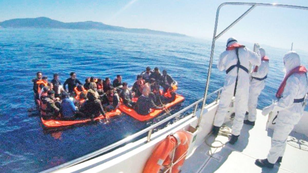 Alman Spiegel dergisi: Atina sığınmacıları kovalayıp batırıyor