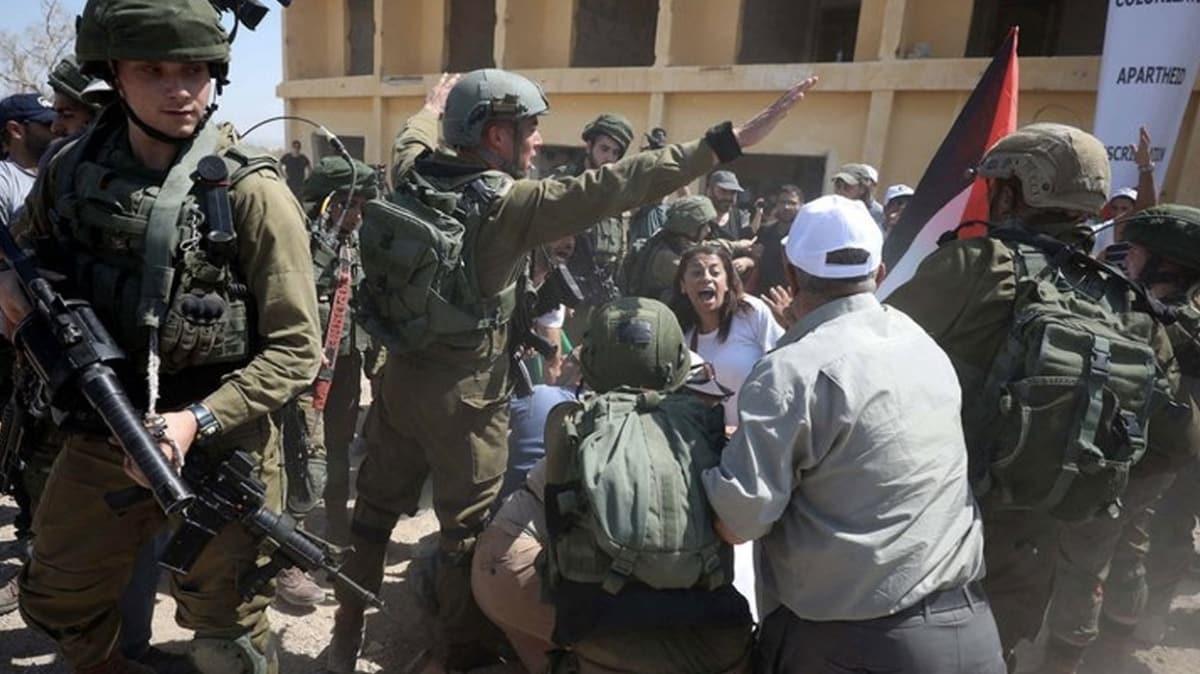 galci srail gleri Bat eria'daki Filistinli gstericilere mdahale