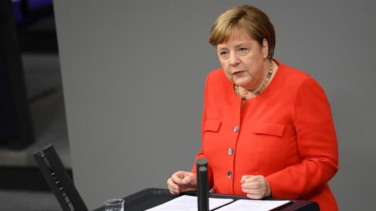 Merkel: AB liderleri kurtarma fonu mzakerelerini temmuz ortasna kadar srdrecek