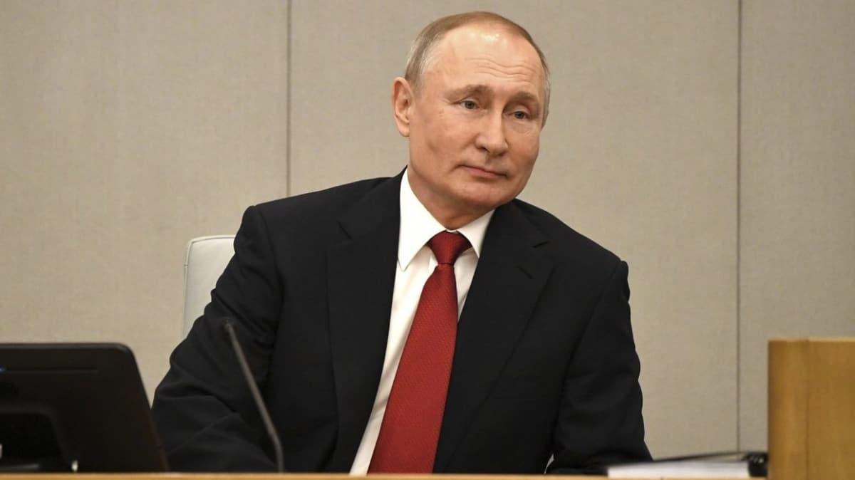 Rusya'da devam eden tartmal seimle ilgili Putin'den oylamaya katlma ars