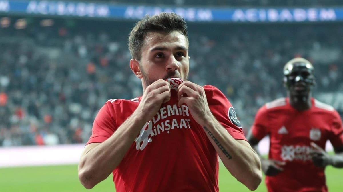 Emre Kln, Galatasaray iin 4 cazip teklifi reddetti: Szmden dnmeyeceim