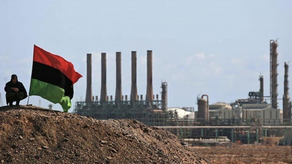 AB, Libya'da yeniden petrol retimi abalarn destekliyor
