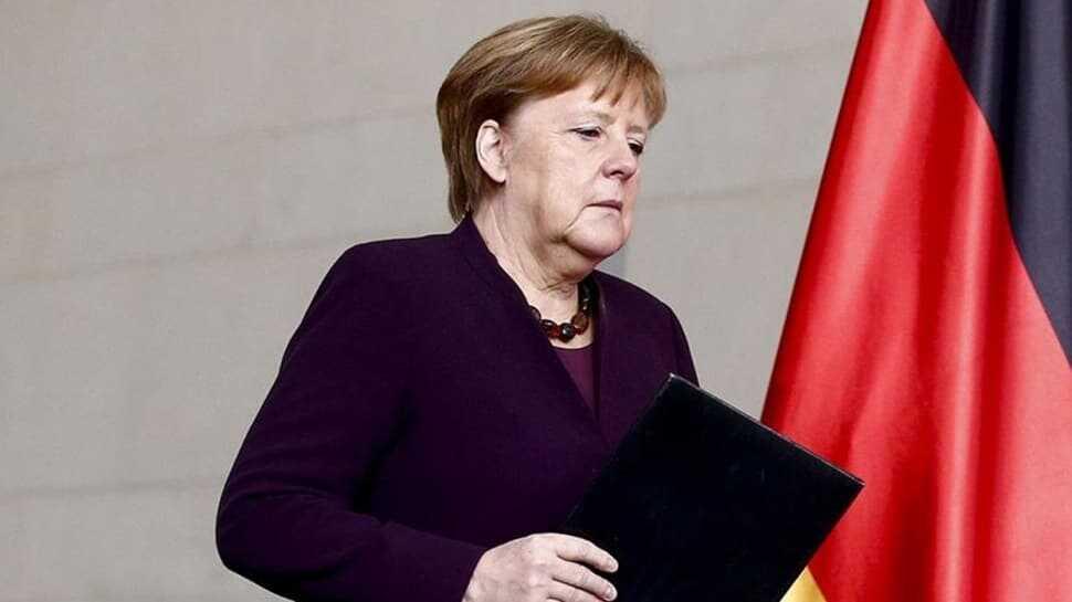 Almanya Başbakanı Merkel itiraf etti: Avrupa, tarihinin en zor döneminde!