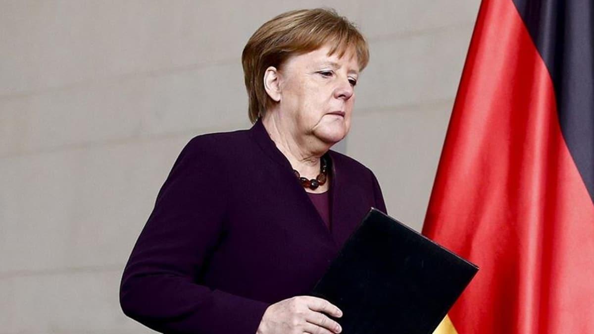 Almanya Babakan Merkel itiraf etti: Avrupa, tarihinin en zor dneminde!