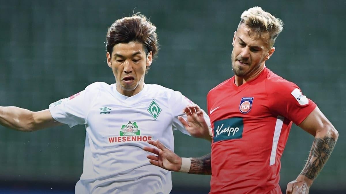 Werder+Bremen,+Bundesliga%E2%80%99da+kalma+%C5%9Fans%C4%B1n%C4%B1+zora+soktu