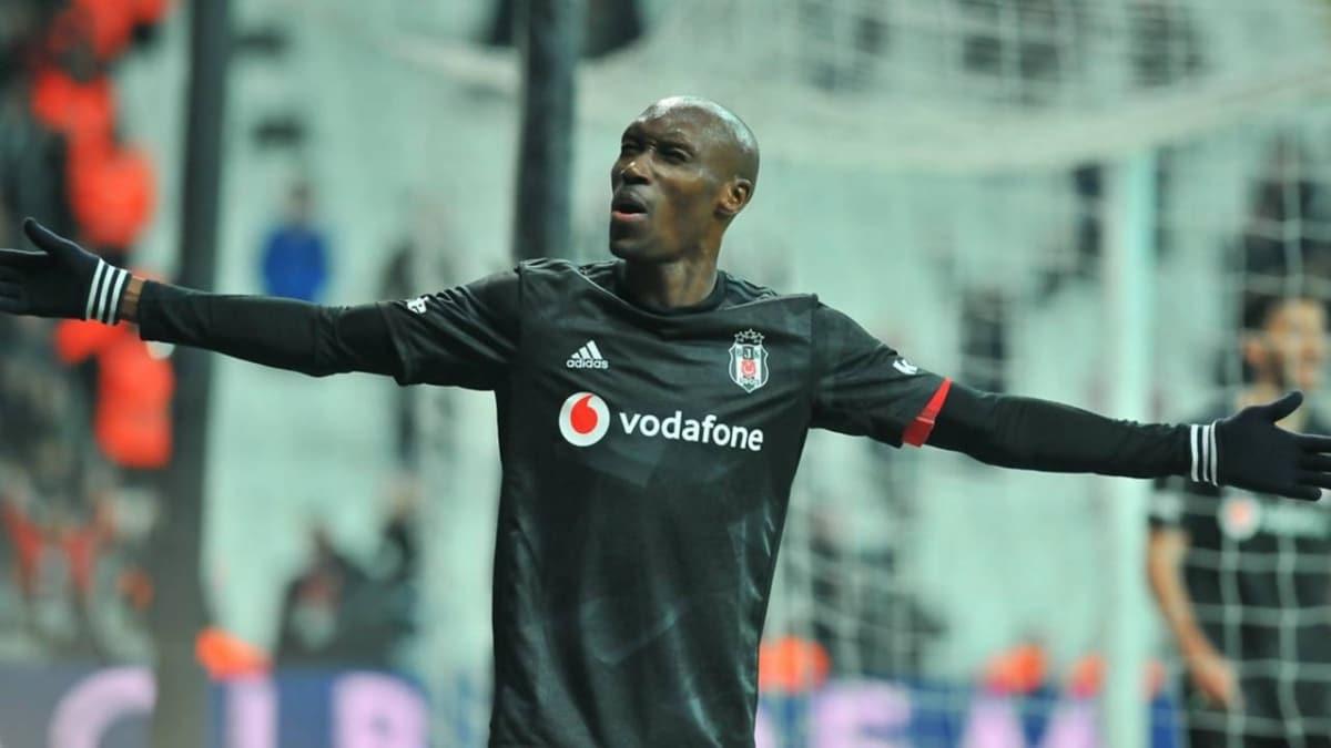 Atiba Hutchinson 40 yaşını Beşiktaş'ta görmek istiyor