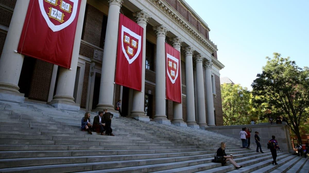 Harvard niversitesi gelecek akademik ylda tm dersleri internet zerinden yapacak