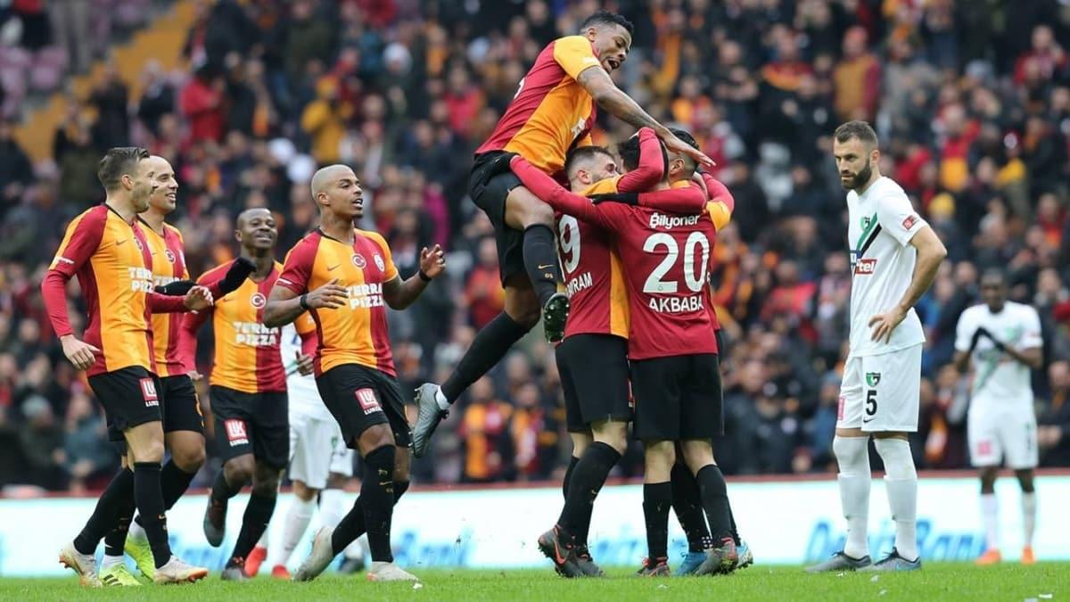 Alanyaspor, Galatasaray' arlyor! Muhtemel 11'ler...