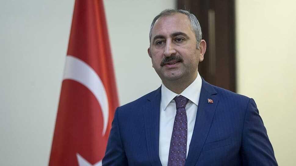 Bakan Gül'den Necmettin Erbakan paylaşımı: Ayasofya için toplandık hocam