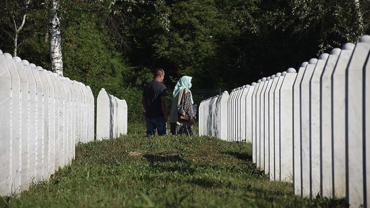 Srebrenitsa Soykrm'nn 9 kurban topraa verildi