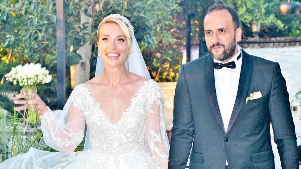 Cansu Canan Özgen ile Erden Eryüz evlendi! Çiftten Bodrum�da mutlu son