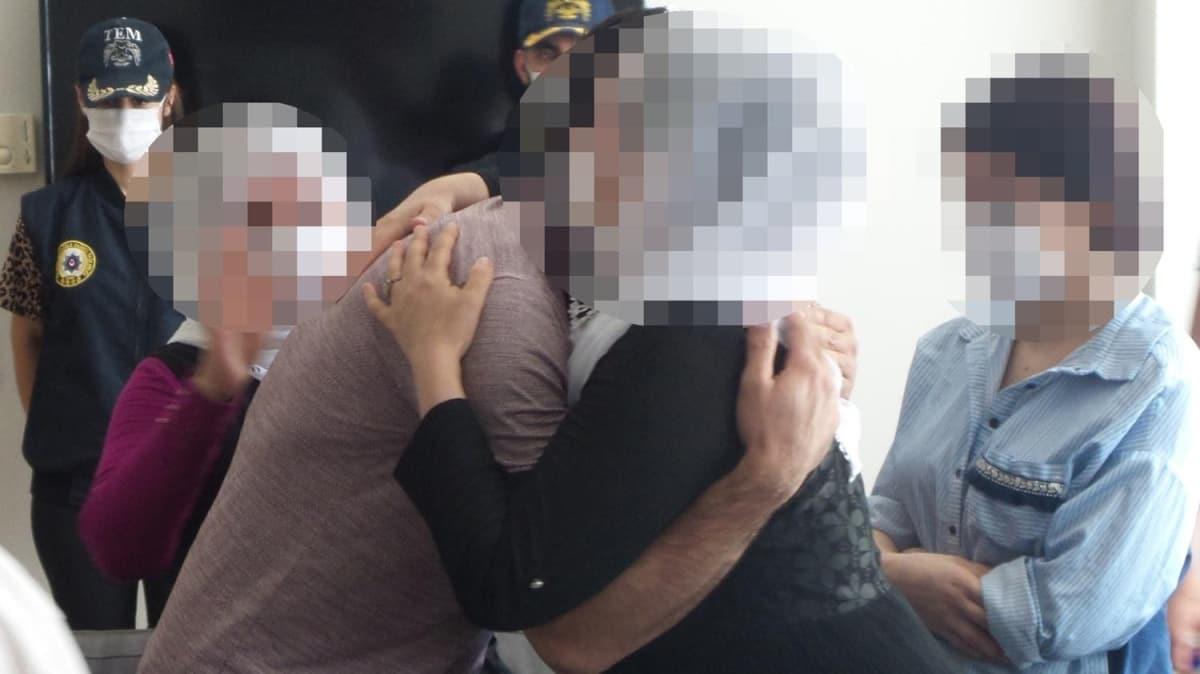 kna edilen PKK'l kap teslim oldu, ailesiyle buluturuldu