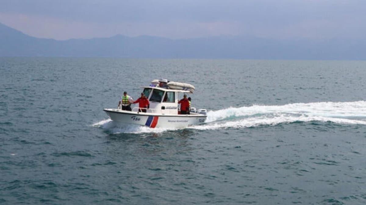 Van Gl'nde teknenin batmas sonucu kaybolan 2 kiinin daha cesedi bulundu