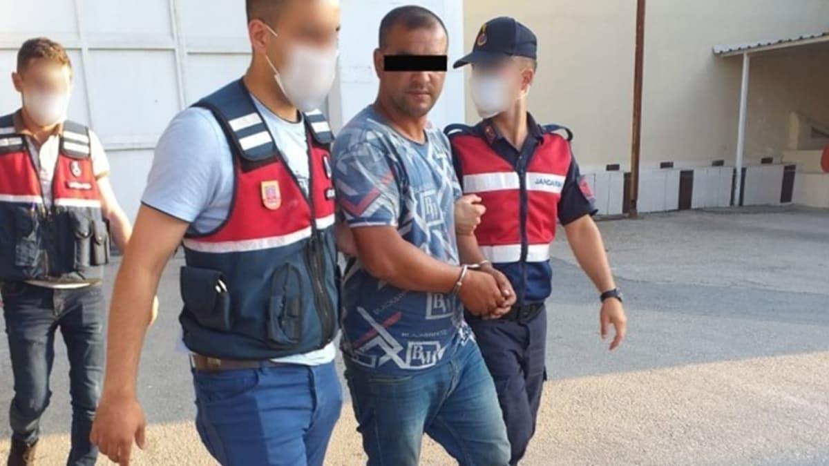 Mustafakemalpaa'da Jandarma tacizciyi kskvrak yakalad