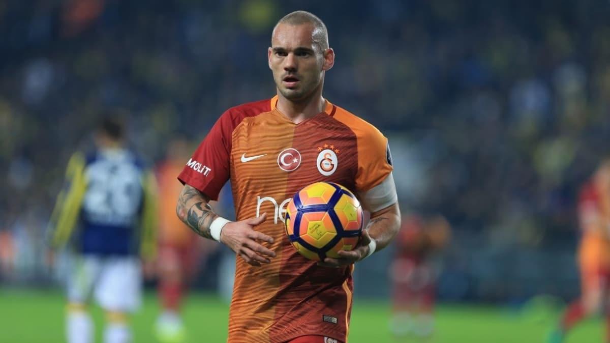 Wesley Sneijder futbola geri dönüyor