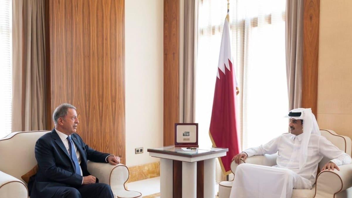 Bakan Akar, Katar Emiri Al Thani ile grt
