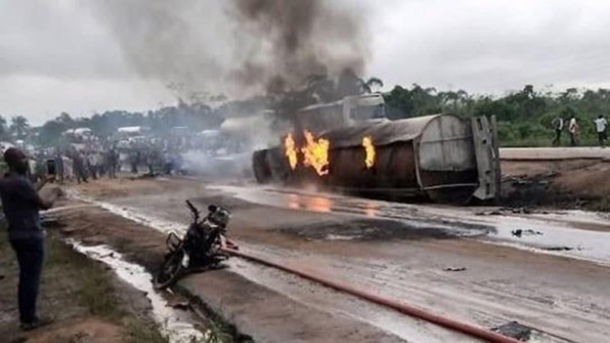 Nijerya'da akaryakt tankeri patlad: 20 l