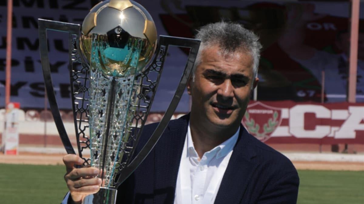 Hatayspor'da teknik direktr Mehmet Altparmak ile yollar ayrld