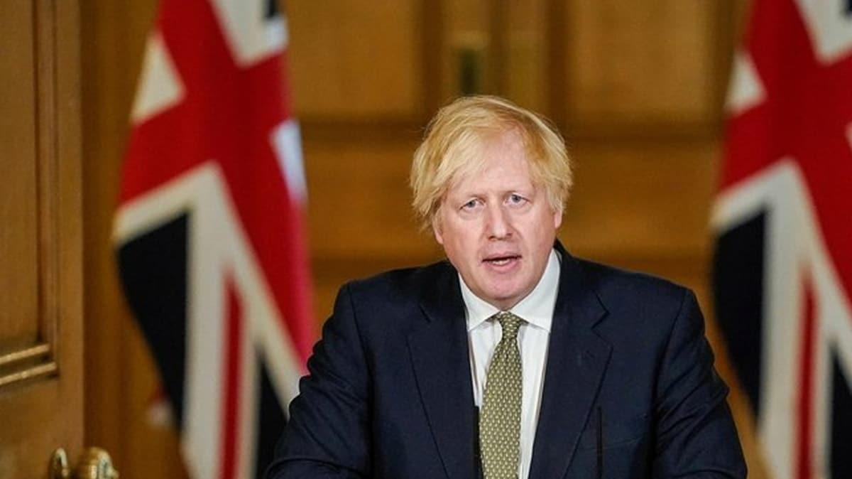 skoya Babakan, Boris Johnson' koronavirs siyasi kazan elde etmek iin kullanmakla sulad