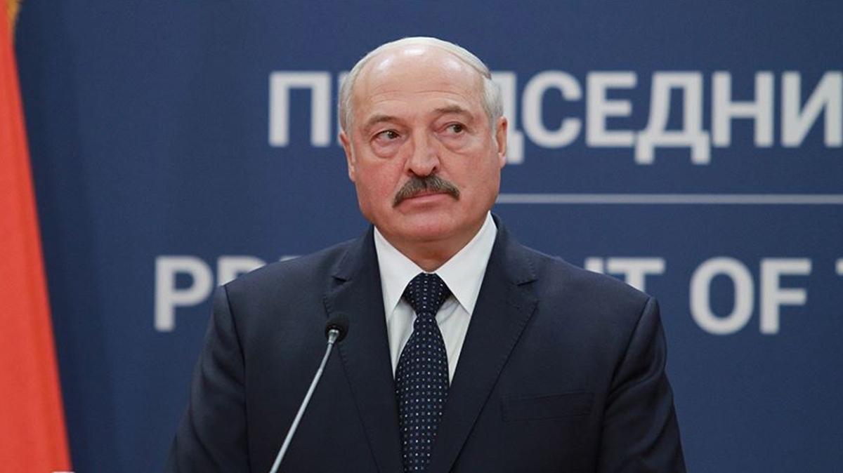 Belarus Devlet Bakan koronavirse yakaland