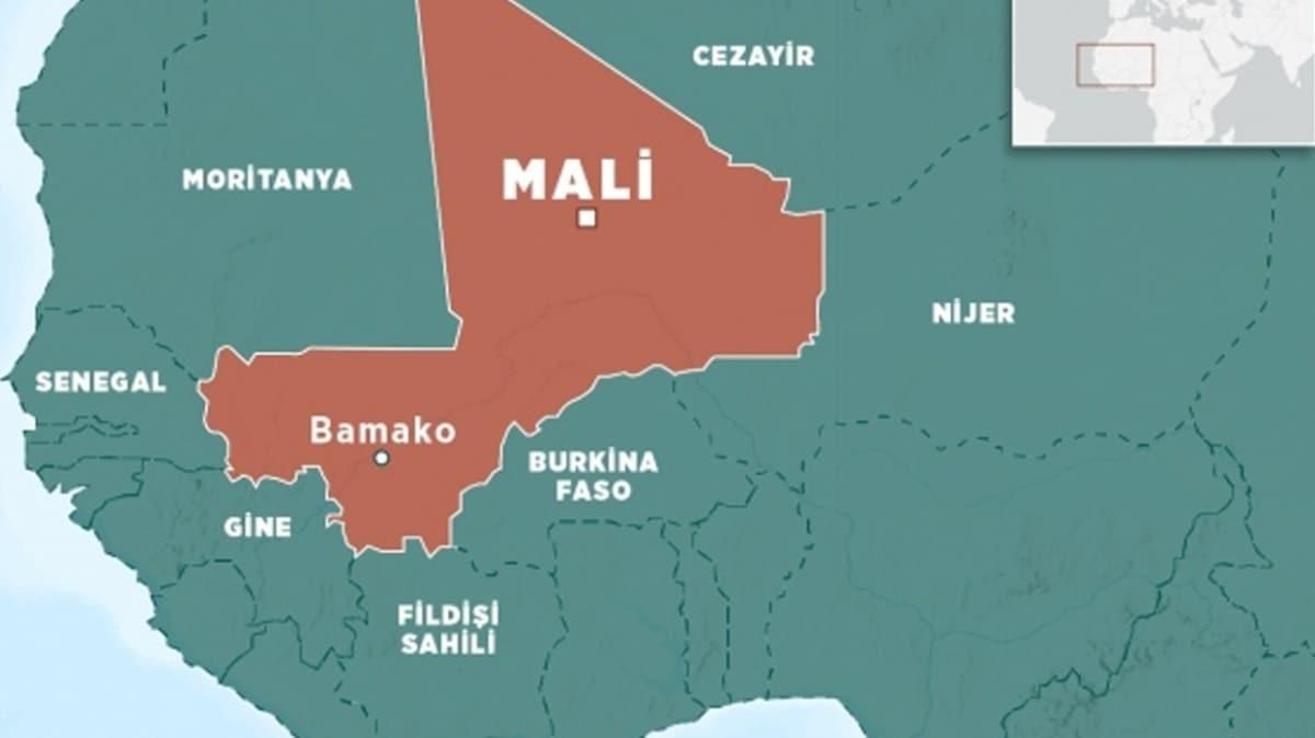 Mali'de orduya e zamanl iki saldr: 5 l