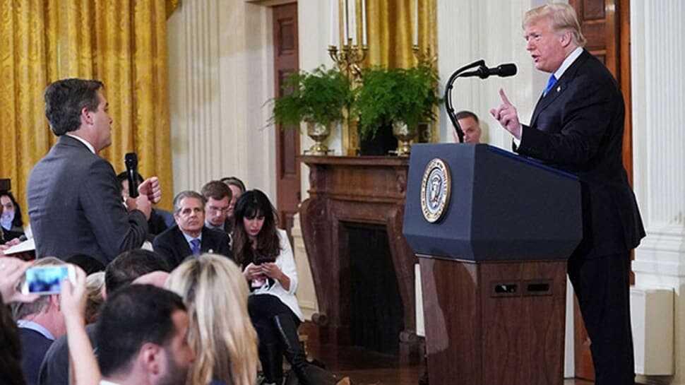 ABD Başkanı Trump ve CNN arasında 'sahte kaynak' gerginliği