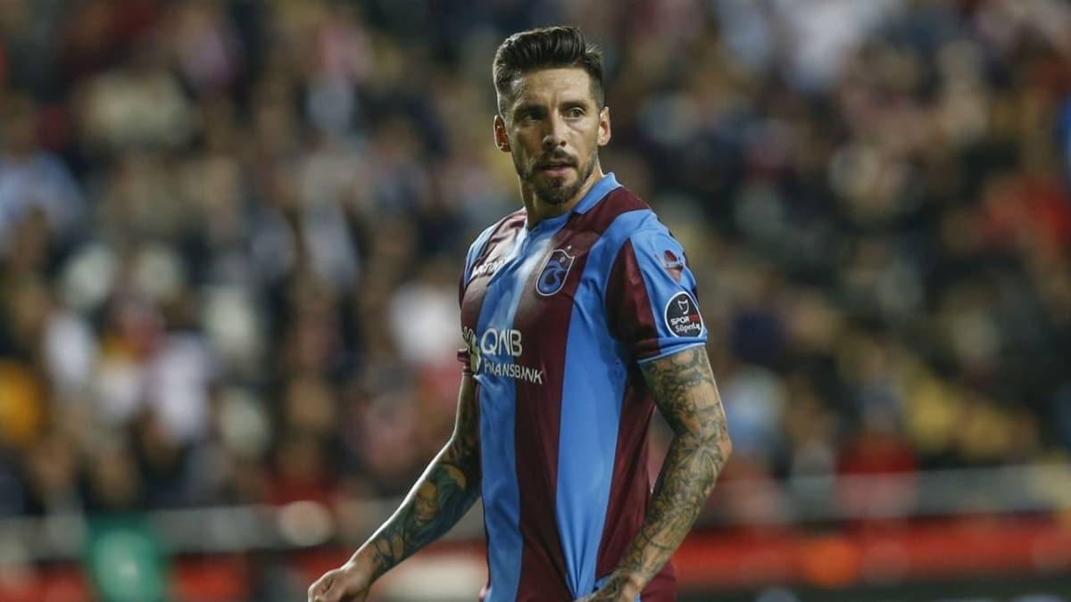 Trabzonspor Jose Sosa'nn kararn bekliyor