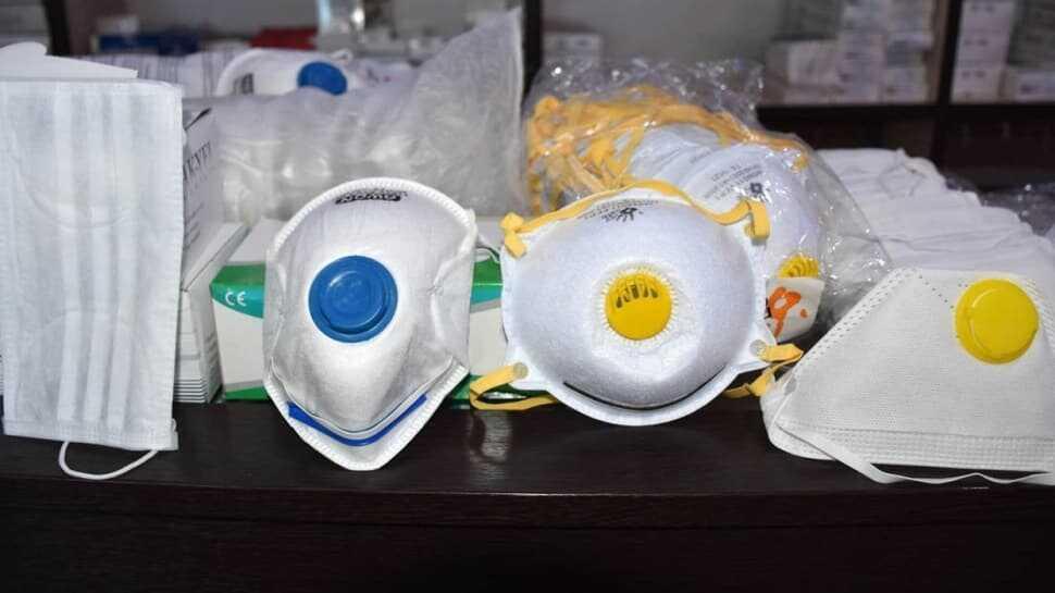 Bilim insanları, 14 maskeyi test etti: ‘Boyunluk tipi maske, hiç maske takmamaktan daha tehlikeli'