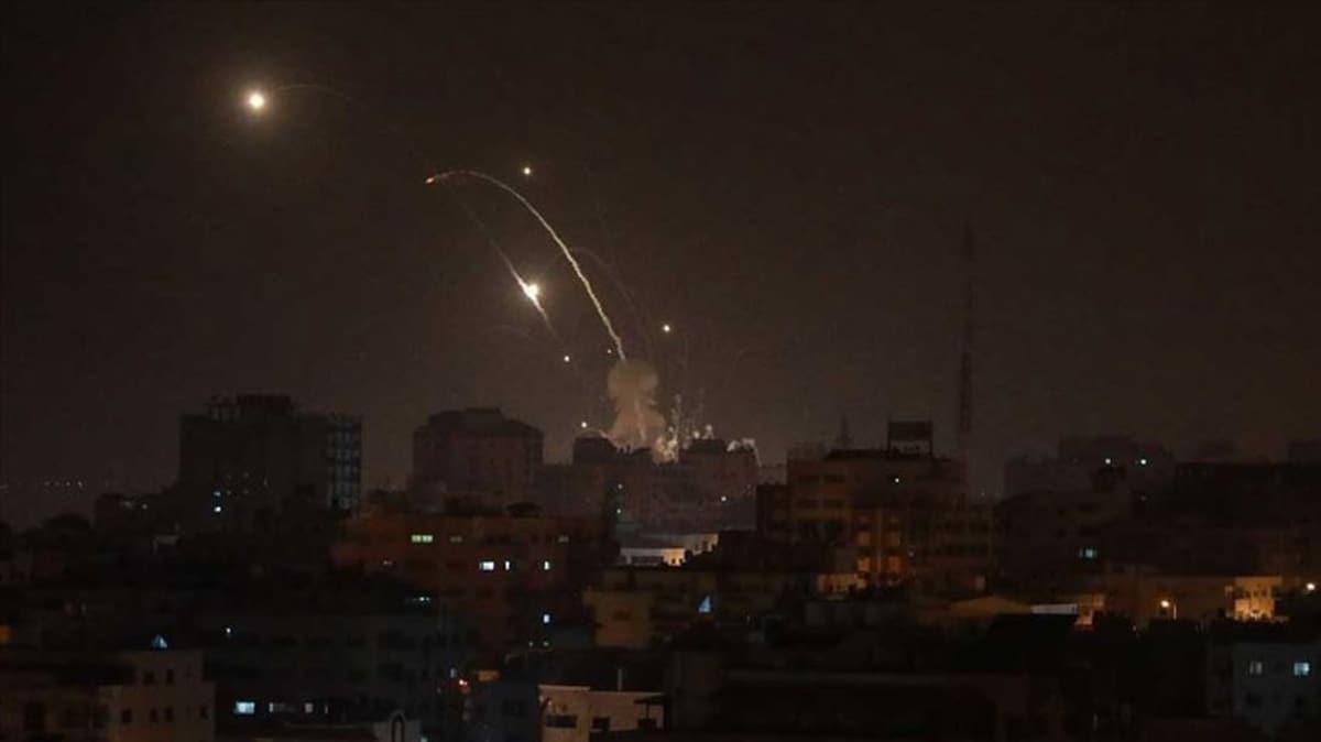 srail'den Gazze'ye hava saldrs